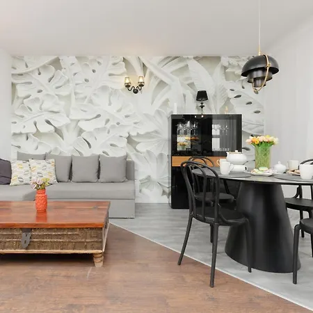 Blonia Wilanowskie Apartment Warsaw By Noclegi Renters Exterior photo