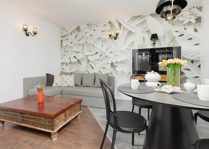 Blonia Wilanowskie Apartment Warsaw By Noclegi Renters